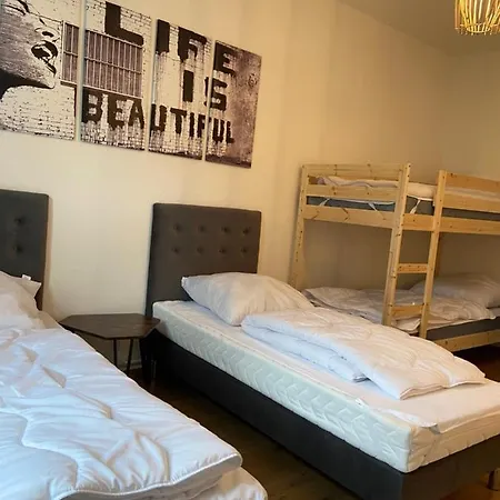 アパート Blue Chili 15 - Familienwohnung Im Gruenderzeitviertel マクデブルク